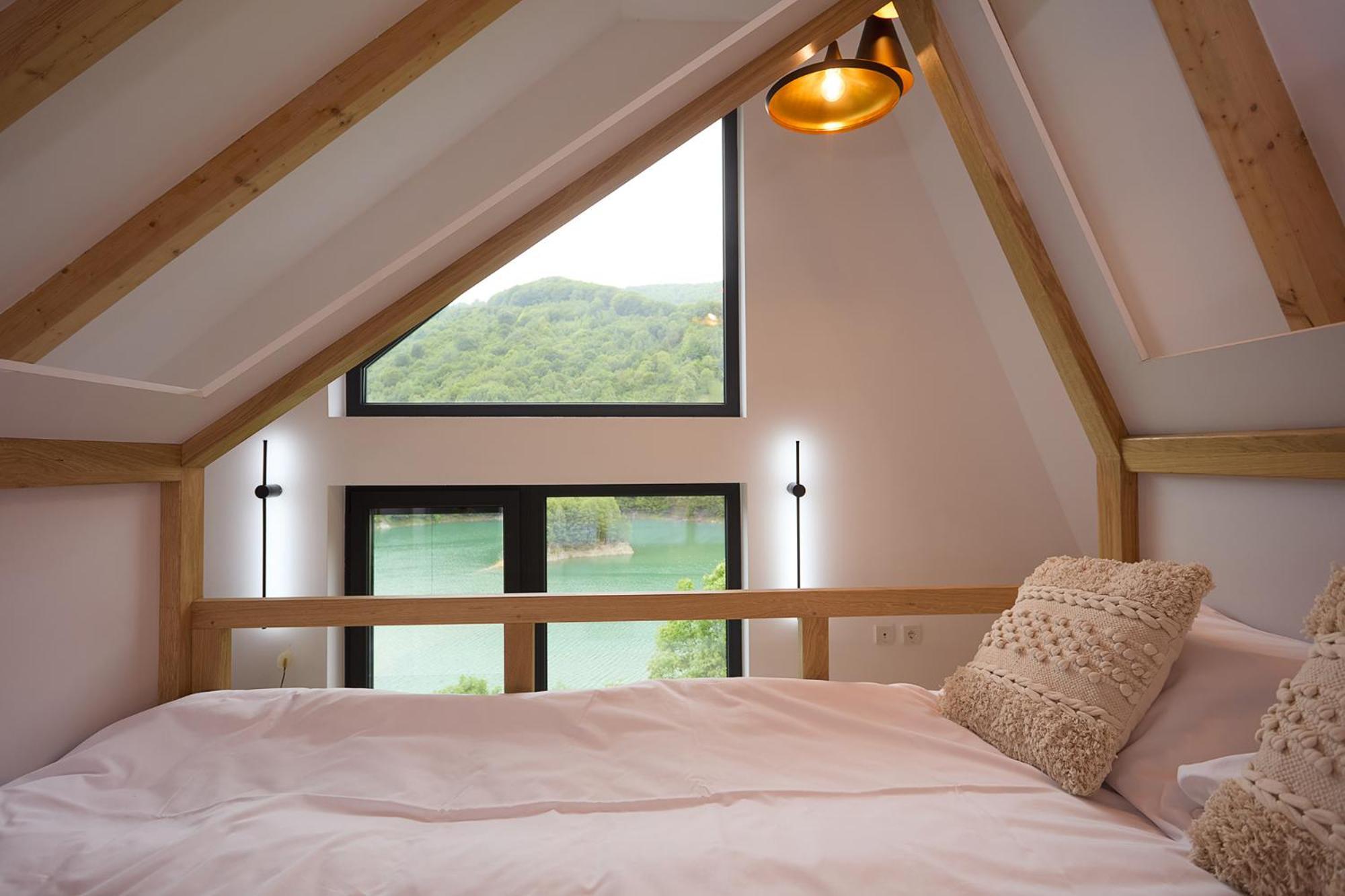 Utopia Lake View Tesila Екстер'єр фото
